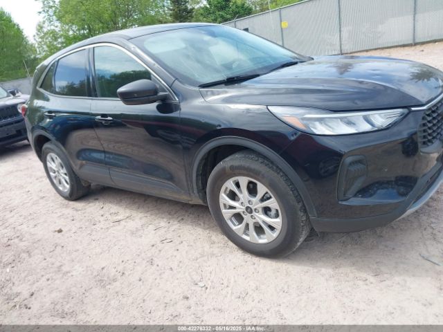 1FMCU9GN7PUB17659 Ford Escape Active