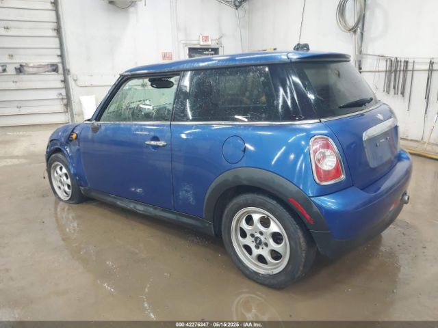 2012 MINI COOPER WMWSU3C55CT184924 Photo 2