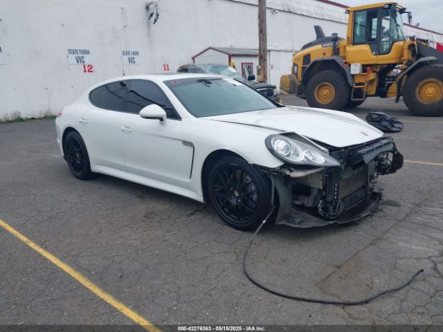 2011 PORSCHE PANAMERA WP0AA2A7XBL013459 Photo 0