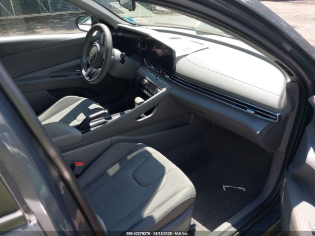 KMHLM4DG0RU709934 Hyundai ELANTRA SEL