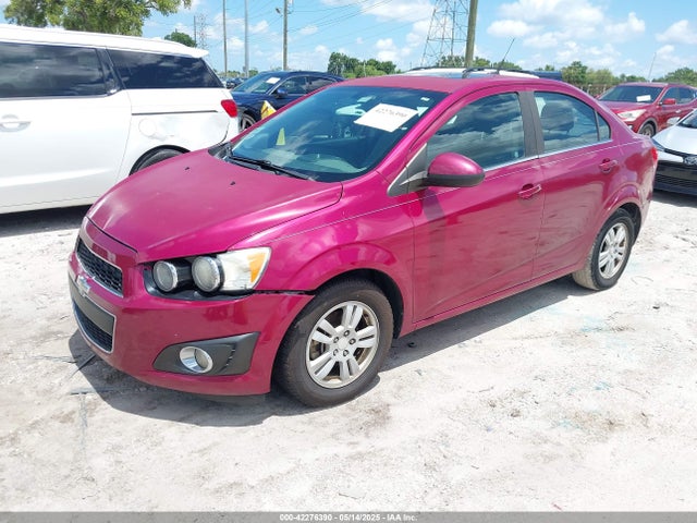 Chevrolet Sonic Lt Auto 2014 1G1JC5SB5E4122840 Image 2