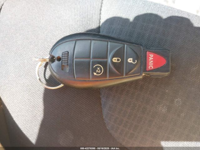 1C4PJMCB9GW305472 Jeep Cherokee Latitude