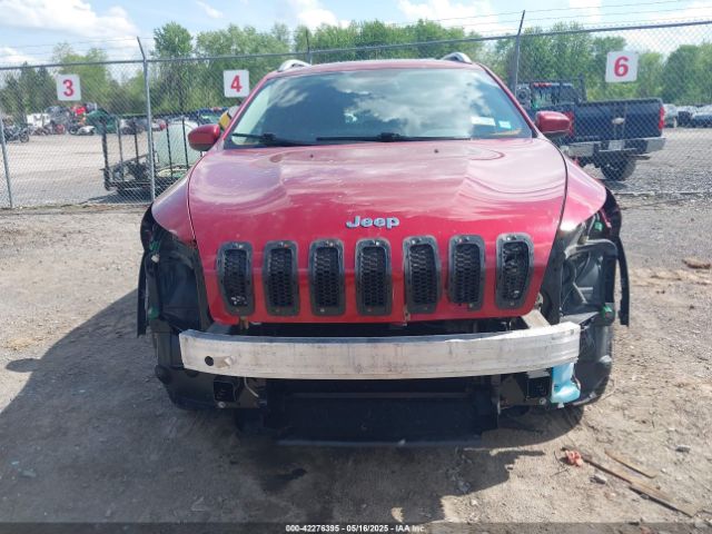 1C4PJMCB9GW305472 Jeep Cherokee Latitude