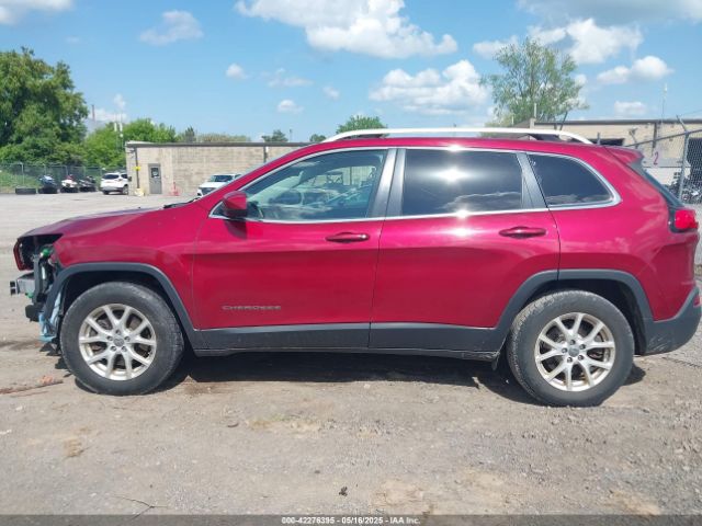 1C4PJMCB9GW305472 Jeep Cherokee Latitude