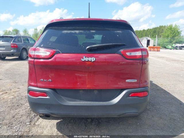 1C4PJMCB9GW305472 Jeep Cherokee Latitude
