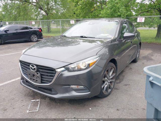 3MZBN1V31JM268280 Mazda Mazda3 Touring