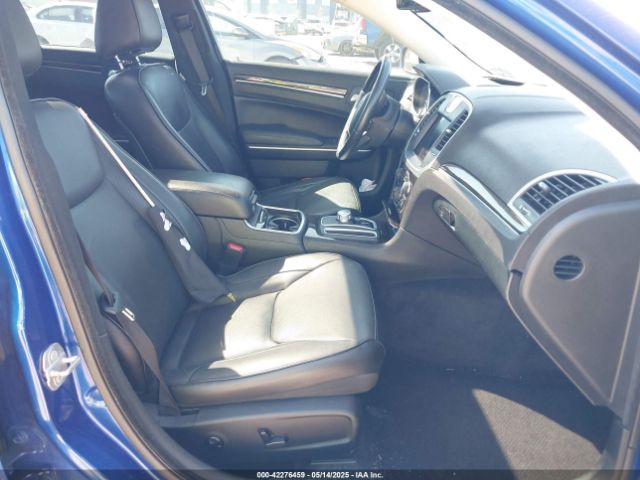 2018 CHRYSLER 300 2C3CCAEG8JH243461 Photo 4