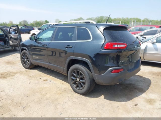 1C4PJMCB7FW681599 Jeep Cherokee Latitude