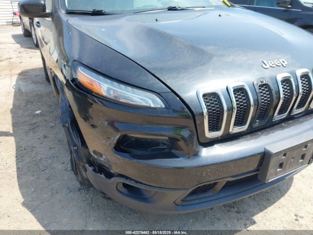 1C4PJMCB7FW681599 Jeep Cherokee Latitude