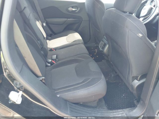 1C4PJMCB7FW681599 Jeep Cherokee Latitude