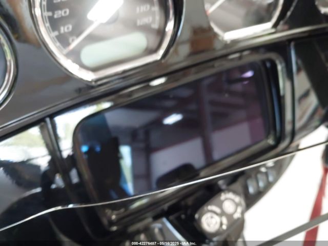 2019 HARLEY-DAVIDSON FLHXS 1HD1KRP16KB637322 Photo 6