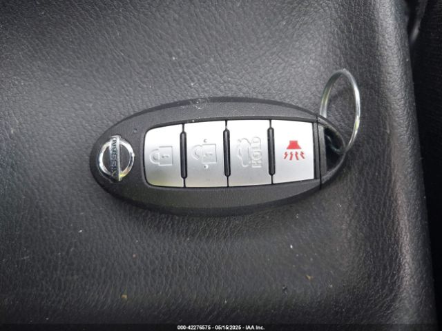 3N1CN8EV8ML826396 Nissan Versa Sv Xtronic Cvt
