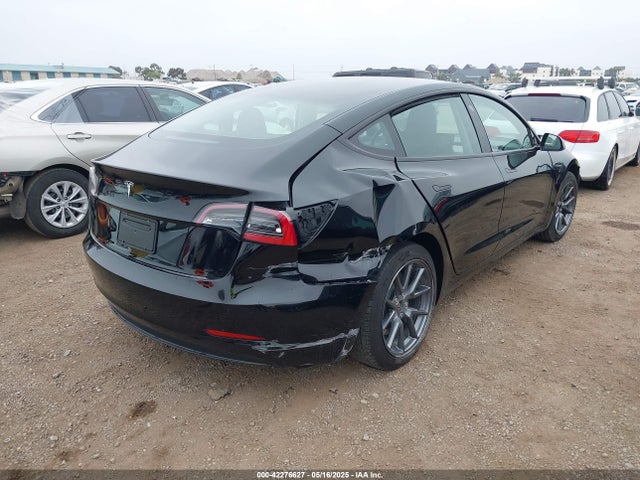 2023 TESLA MODEL 3 5YJ3E1EA4PF497068 Photo 3