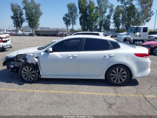 5XXGT4L33JG271234 KIA Optima Lx