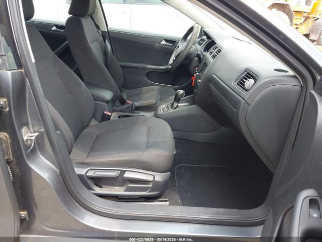 3VW267AJ7GM248614 Volkswagen Jetta 1.4t S