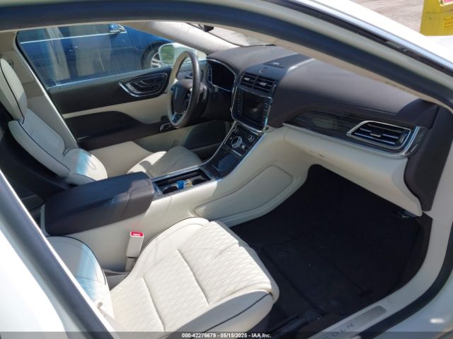 1LN6L9BC7L5601857 Lincoln Continental Black Label
