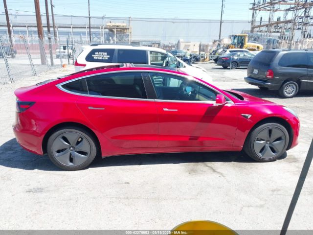 5YJ3E1EA4JF022432 Tesla 2018
