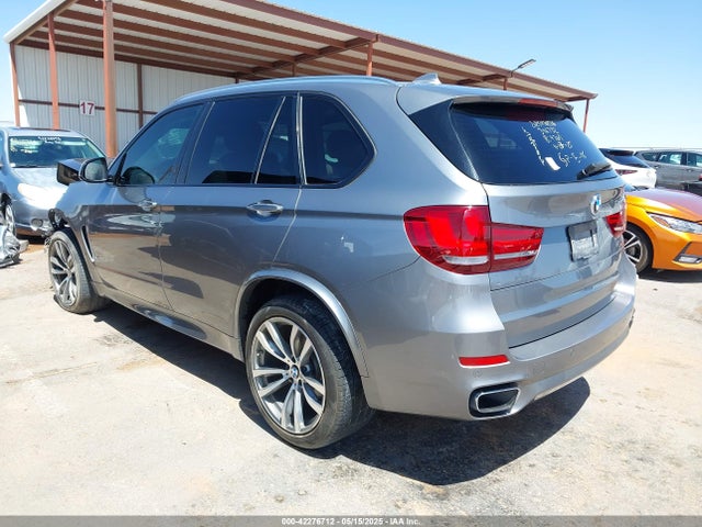 BMW 2018 2018 5UXKR2C58J0Z14790 Image 3
