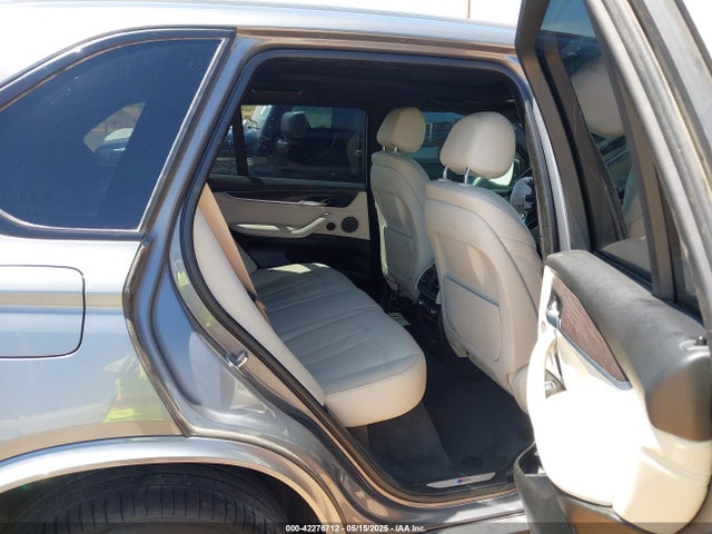 BMW 2018 2018 5UXKR2C58J0Z14790 Image 8
