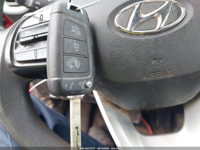 2022 HYUNDAI VENUE KMHRB8A36NU147685 Photo 10