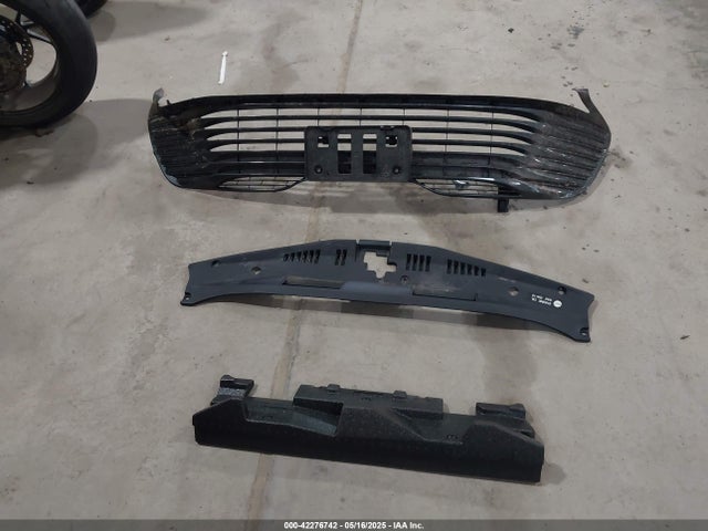 4T1B11HK8KU709218 Toyota CAMRY LE