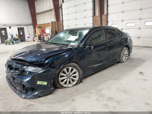 4T1B11HK8KU709218 Toyota CAMRY LE