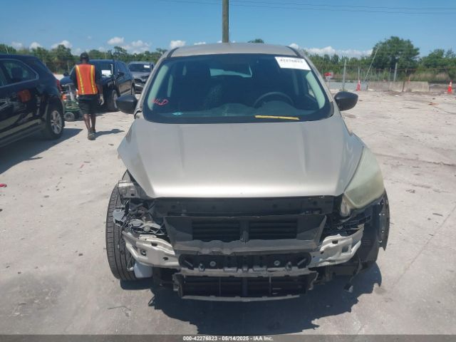 1FMCU0F75HUD15821 Ford ESCAPE S