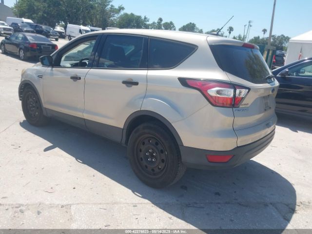 1FMCU0F75HUD15821 Ford ESCAPE S