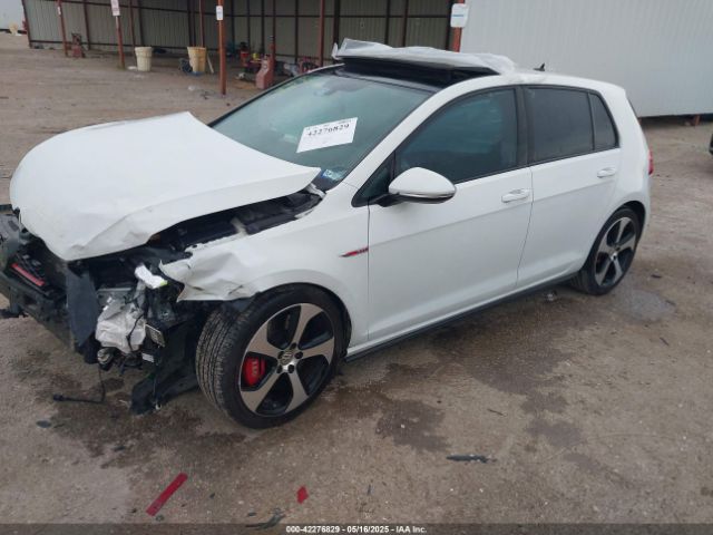 2016 VOLKSWAGEN GOLF GTI 3VW447AU6GM057615 Photo 1