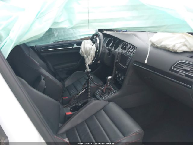 2016 VOLKSWAGEN GOLF GTI 3VW447AU6GM057615 Photo 4