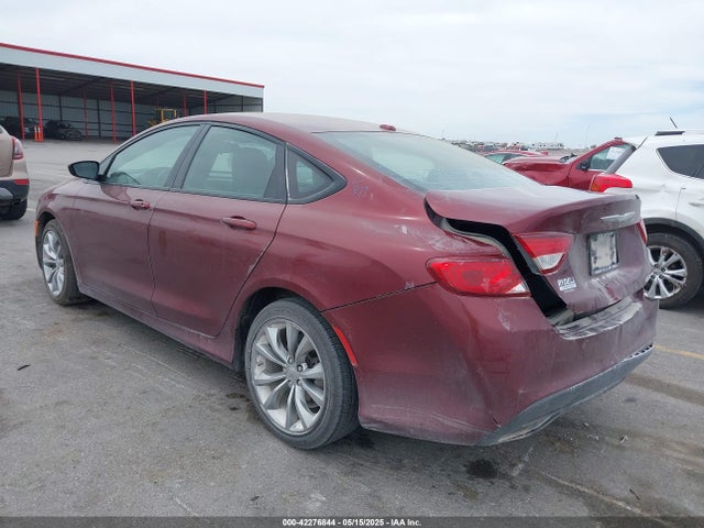 Chrysler 2015 2015 1C3CCCBB8FN716102 Image 3