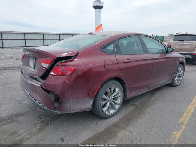 Chrysler 2015 2015 1C3CCCBB8FN716102 Image 4