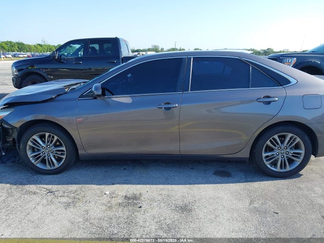 4T1BF1FK5HU358197 Toyota CAMRY SE