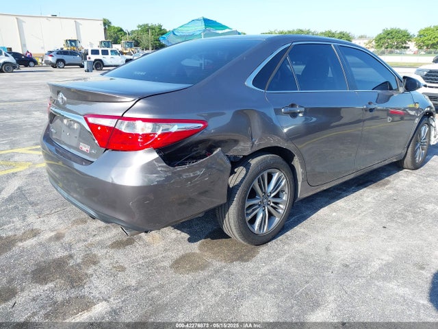 4T1BF1FK5HU358197 Toyota CAMRY SE