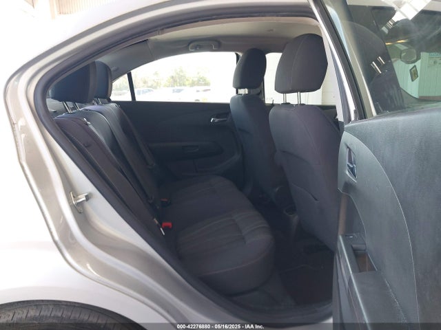 1G1JC5SH6F4137658 Chevrolet Sonic Lt Auto