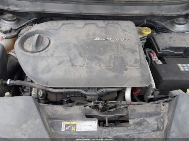 1C4PJMCSXEW125009 Jeep Cherokee Latitude
