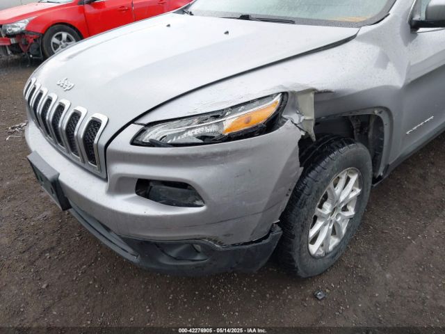 1C4PJMCSXEW125009 Jeep Cherokee Latitude