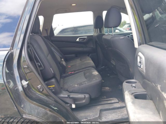 5N1DR2MM8KC588548 Nissan Pathfinder Sv