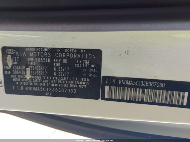 2018 KIA SEDONA KNDMA5C13J6387030 Photo 8