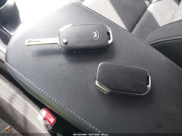 2020 KIA SOUL KNDJ23AU4L7108344 Photo 10