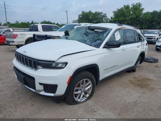 1C4RJJAG3P8835480 Jeep Grand Cherokee L Laredo 4x2
