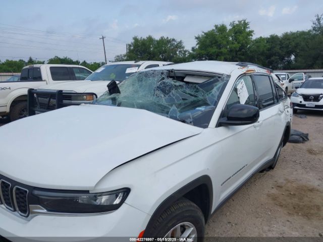 1C4RJJAG3P8835480 Jeep Grand Cherokee L Laredo 4x2