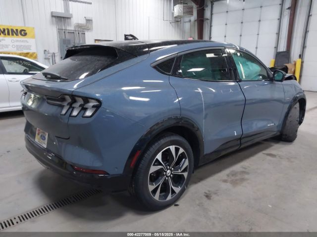 2023 FORD MUSTANG MACH-E 3FMTK3SU7PMA77881 Photo 3