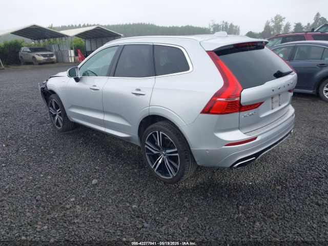 2019 VOLVO XC60 HYBRID LYVBR0DMXKB238794 Photo 2