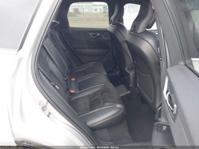 2019 VOLVO XC60 HYBRID LYVBR0DMXKB238794 Photo 7