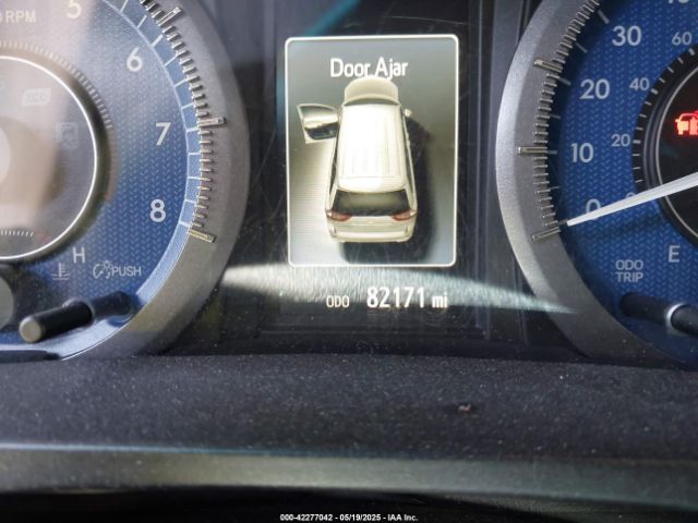 5TDYZ3DC0HS785627 Toyota Sienna Xle 8 Passenger