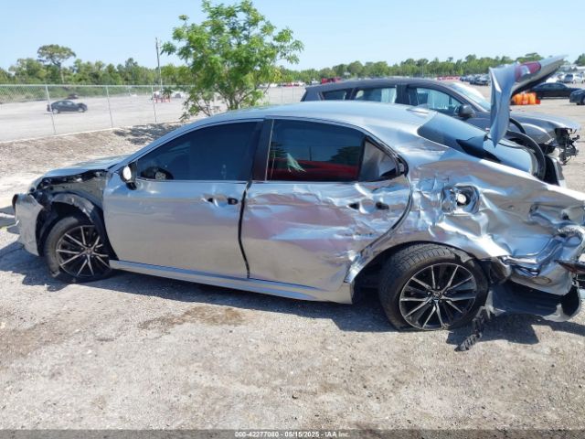4T1G11AK5MU537913 Toyota CAMRY SE