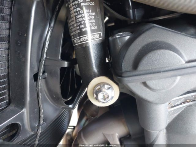 2024 TRIUMPH MOTORCYCLE STREET TRIPLE SMTA614K9RTBK2098 Photo 9