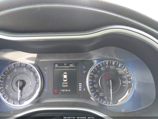 Chrysler 200 Limited 2015 1C3CCCAB8FN555591 Image 7