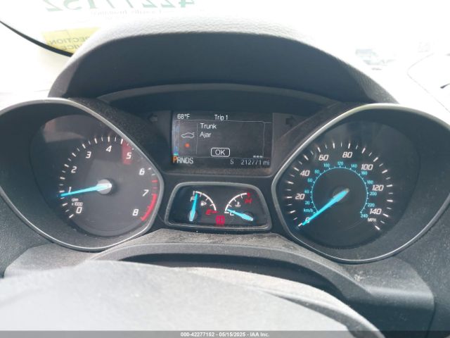 1FMCU0GX5GUA82424 Ford ESCAPE SE